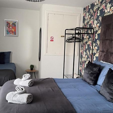 Ferienwohnung Crown Street Getaway Ayr Exterior foto
